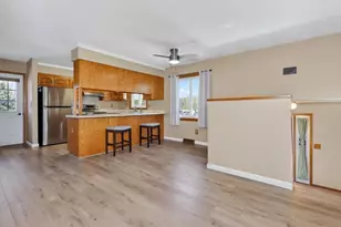 515 Columbus Ave, Cohasset, MN 55721 - Photo 7