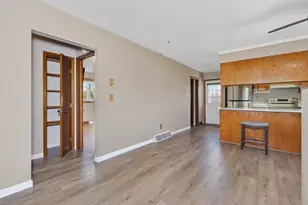 515 Columbus Ave, Cohasset, MN 55721 - Photo 9