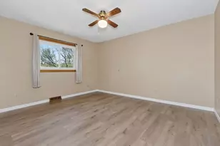 515 Columbus Ave, Cohasset, MN 55721 - Photo 15