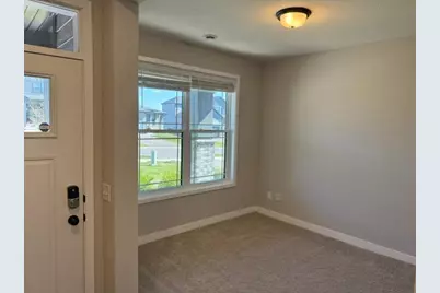 10448 Robinwood Road, Chaska, MN 55318 - Photo 5