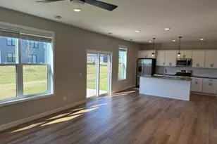10448 Robinwood Rd, Chaska, MN 55318 - Photo 3