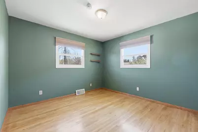 1412 14th Street N, Moorhead, MN 56560 - Photo 17