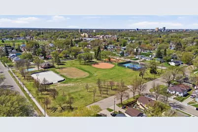 1412 14th Street N, Moorhead, MN 56560 - Photo 29