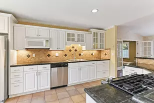 50 Kimberly Ln N, Plymouth, MN 55447 - Photo 9