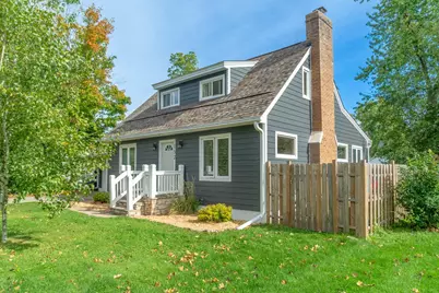 132 S Washington Avenue, New Richmond, WI 54017 - Photo 1