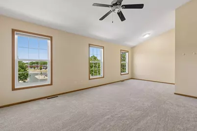 7944 Stratford Circle N, Shakopee, MN 55379 - Photo 13