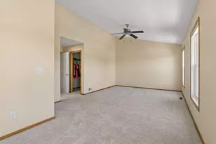 7944 Stratford Cir N, Shakopee, MN 55379 - Photo 15
