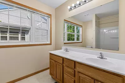 7944 Stratford Circle N, Shakopee, MN 55379 - Photo 17