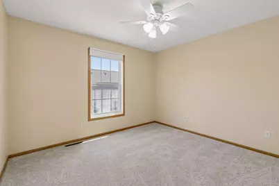 7944 Stratford Circle N, Shakopee, MN 55379 - Photo 21