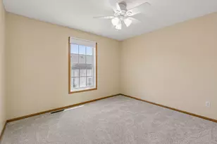 7944 Stratford Cir N, Shakopee, MN 55379 - Photo 21
