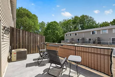 1473 Goodwin Avenue N, Oakdale, MN 55128 - Photo 11