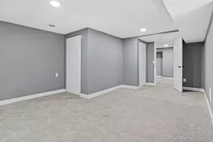 820 Point Douglas Rd S, Saint Paul, MN 55119 - Photo 17