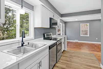 820 Point Douglas Road S, Saint Paul, MN 55119 - Photo 11