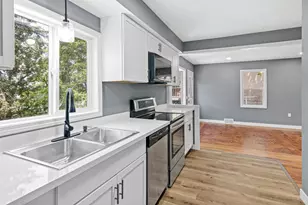 820 Point Douglas Rd S, Saint Paul, MN 55119 - Photo 11