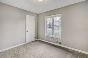 7556 Noble Ave N, Brooklyn Park, MN 55443 - Photo 21