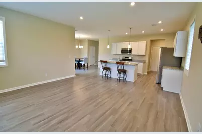 9923 Bluebird Street NW, Coon Rapids, MN 55433 - Photo 15