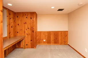 3947 Hayes St NE, Columbia Heights, MN 55421 - Photo 27