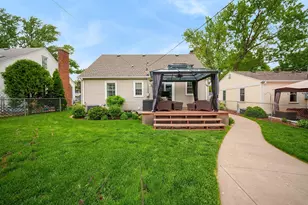 6736 Vincent Ave S, Richfield, MN 55423 - Photo 29