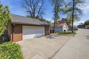 1138 2nd St N, Fargo, ND 58102 - Photo 27