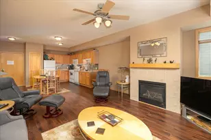 1215 N Lakeshore Dr, Lake City, MN 55041 - Photo 5