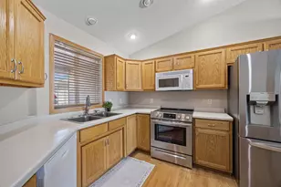 609 Danielson Ct, Maple Lake, MN 55358 - Photo 7