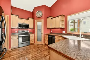 1213 Whispering Hills Dr, Saint Charles, MN 55972 - Photo 15