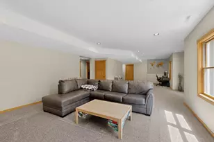1526 Monterey Ln SW, Rochester, MN 55902 - Photo 53