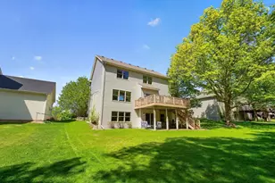 1526 Monterey Ln SW, Rochester, MN 55902 - Photo 3