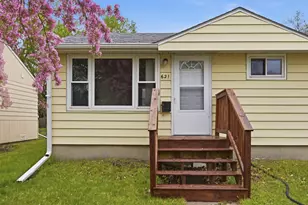 621 19th St N, Moorhead, MN 56560 - Photo 5
