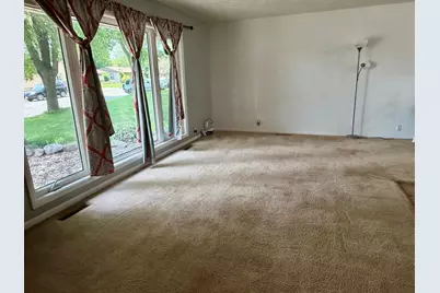 406 Olander Street, Worthington, MN 56187 - Photo 3