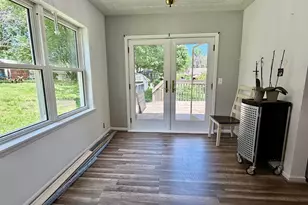 406 Olander St, Worthington, MN 56187 - Photo 9