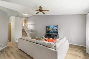 5925 86th Ln N, Brooklyn Park, MN 55443 - Photo 5