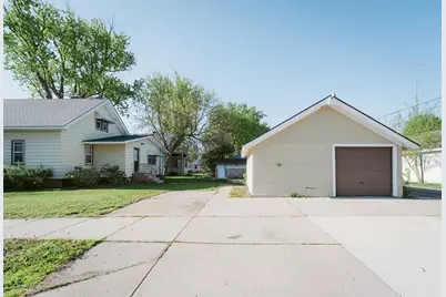 55 10th Avenue N, Waite Park, MN 56387 - Photo 5