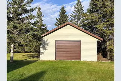 608 Pinetree Drive, Perham, MN 56573 - Photo 9