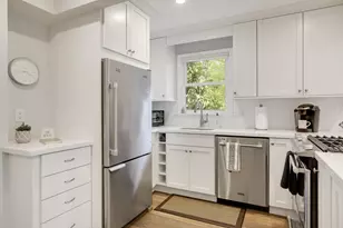 4214 Queen Ave S, Minneapolis, MN 55410 - Photo 31