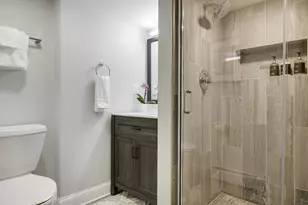 4214 Queen Ave S, Minneapolis, MN 55410 - Photo 25
