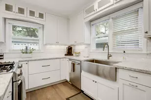 4214 Queen Ave S, Minneapolis, MN 55410 - Photo 9