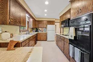236 Maple St N, Lester Prairie, MN 55354 - Photo 17
