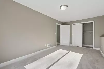 1880 Desoto Street N, Maplewood, MN 55117 - Photo 17