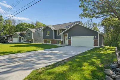 1880 Desoto Street N, Maplewood, MN 55117 - Photo 3
