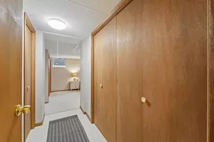 881 Pandora Dr NE, Fridley, MN 55432 - Photo 35