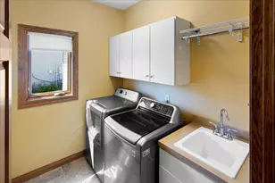 5236 Southern Ridge Ln SW, Rochester, MN 55902 - Photo 25