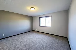 2025 Clark St, Saint Peter, MN 56082 - Photo 17