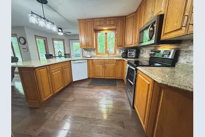 1203 Parkside Drive, Marshall, MN 56258 - Photo 13