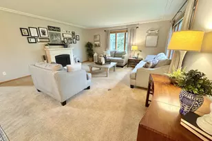 1203 Parkside Dr, Marshall, MN 56258 - Photo 7