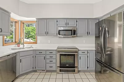 645 Lake Pine Drive, Shoreview, MN 55126 - Photo 11