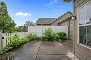 24070 Rivers Edge Rd, Rogers, MN 55374 - Photo 25
