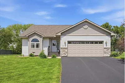 729 Hidden Lane, New Richmond, WI 54017 - Photo 1