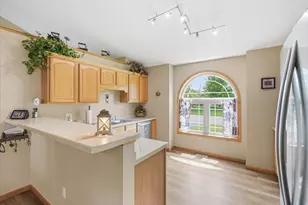 729 Hidden Ln, New Richmond, WI 54017 - Photo 7
