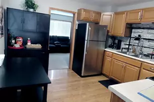 720 St Paul Ave S, Thief River Falls, MN 56701 - Photo 7